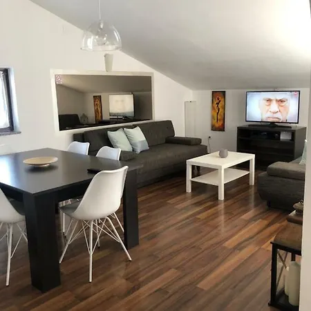 Michelle Apartment Umag